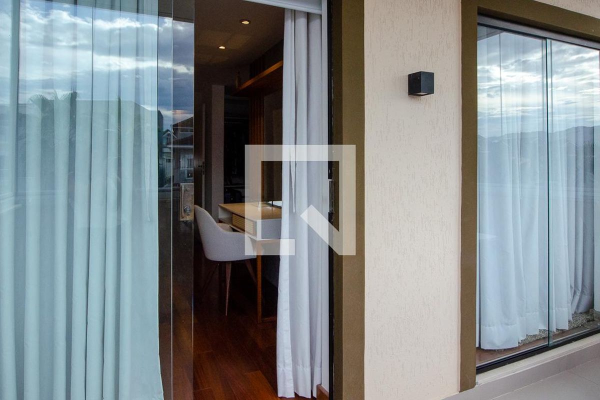 Casa, 4 quartos, 293 m² - Foto 64
