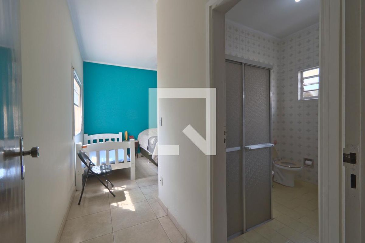 Casa à Venda - Taquaral, 4 Quartos,  220 m2 em , Campinas - sp | SoloBR