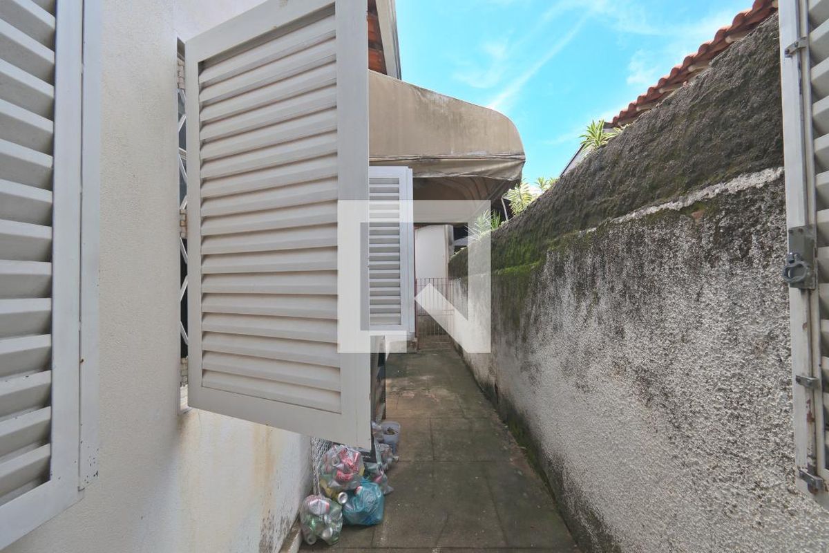 Casa à Venda - Taquaral, 4 Quartos,  220 m2 em , Campinas - sp | SoloBR