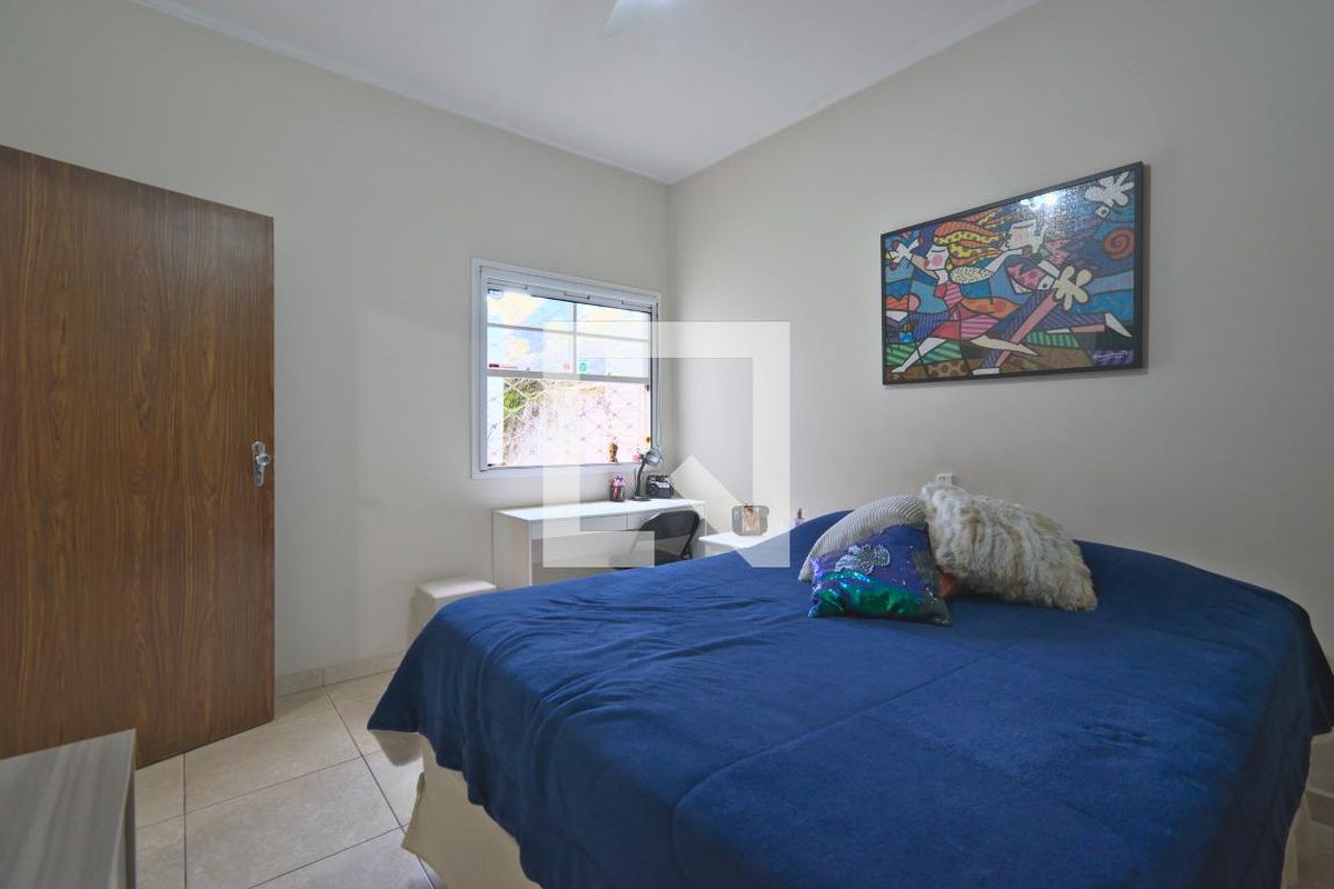 Casa à Venda - Taquaral, 4 Quartos,  220 m2 em , Campinas - sp | SoloBR