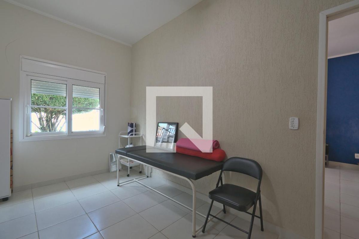 Casa à Venda - Taquaral, 4 Quartos,  220 m2 em , Campinas - sp | SoloBR