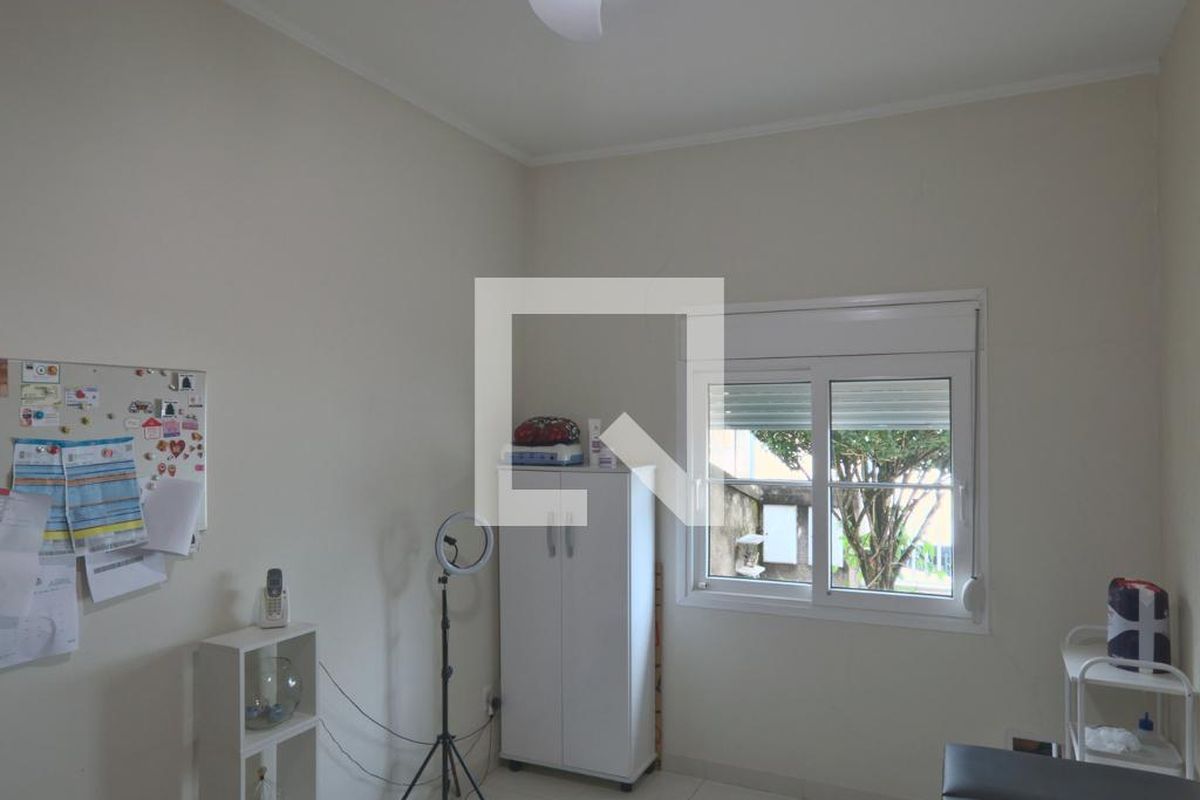 Casa à Venda - Taquaral, 4 Quartos,  220 m2 em , Campinas - sp | SoloBR