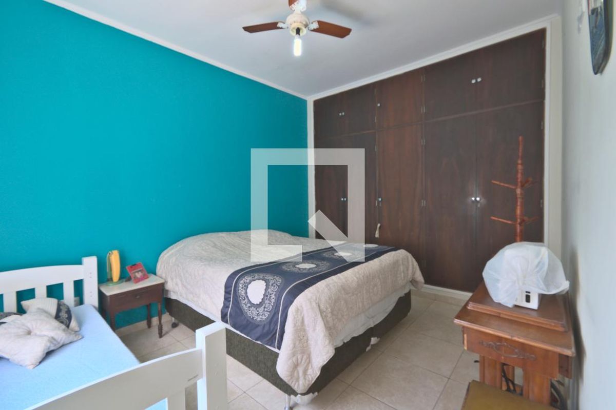 Casa à Venda - Taquaral, 4 Quartos,  220 m2 em , Campinas - sp | SoloBR