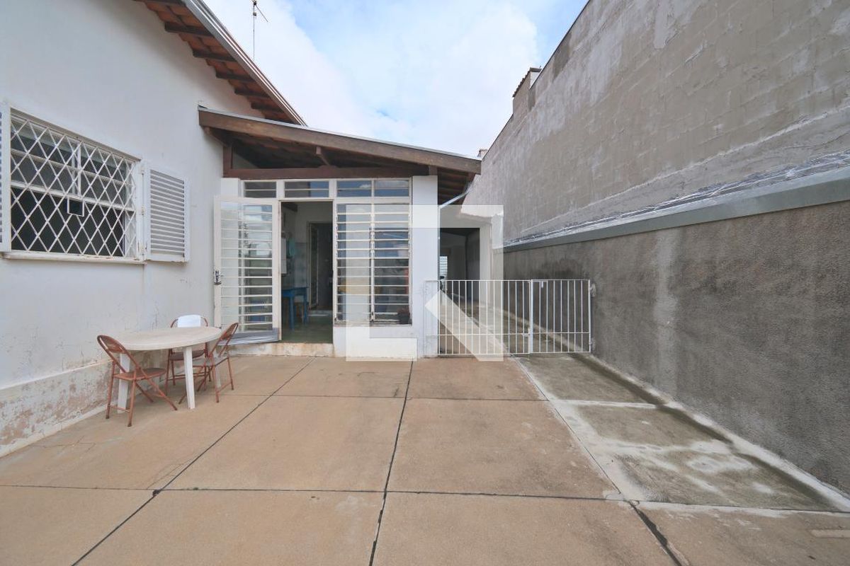 Casa à Venda - Taquaral, 4 Quartos,  220 m2 em , Campinas - sp | SoloBR