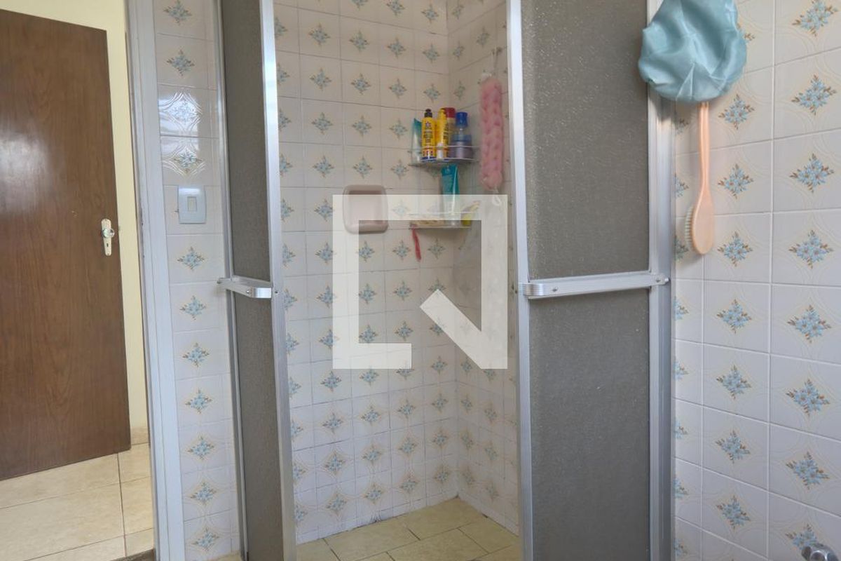 Casa à Venda - Taquaral, 4 Quartos,  220 m2 em , Campinas - sp | SoloBR