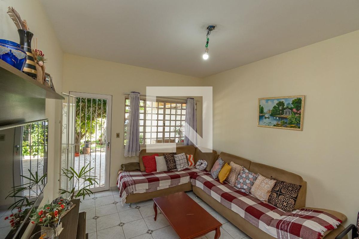 Casa à Venda - Lot. Alphaville Campinas, 3 Quartos,  160 m2 em , Campinas - sp | SoloBR