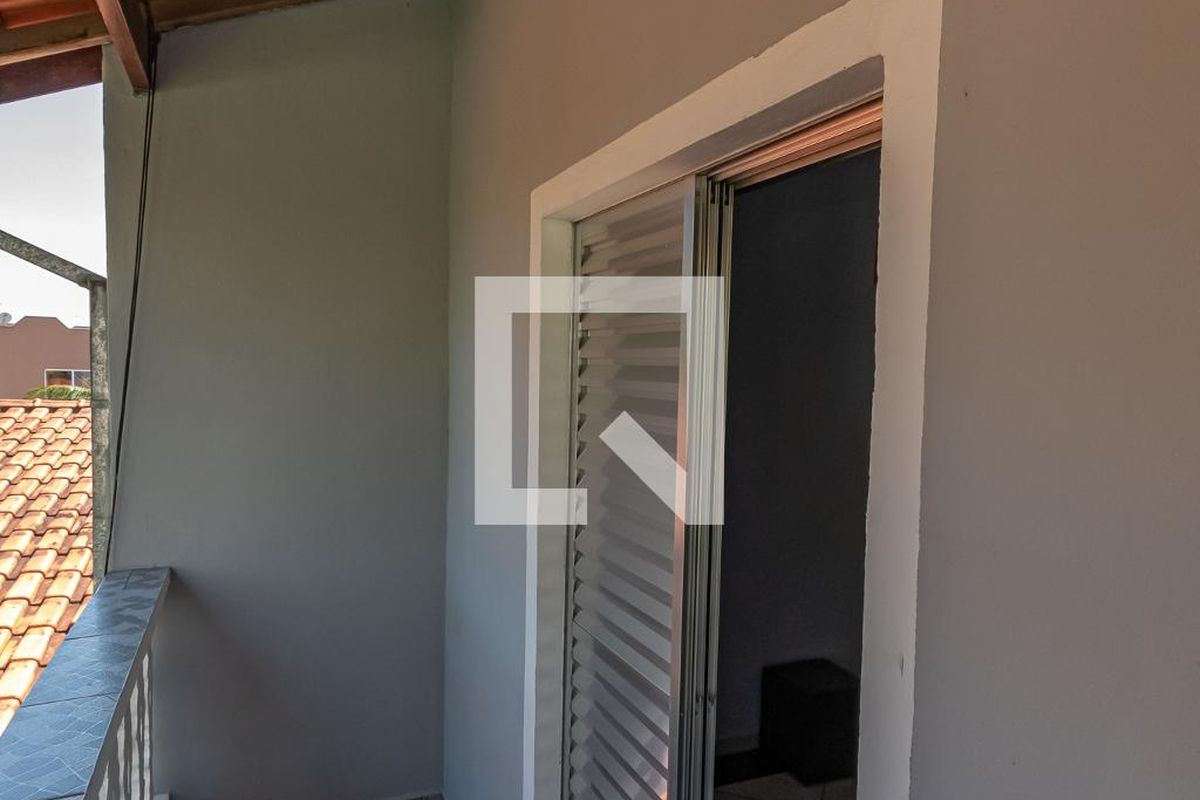 Casa à Venda - Lot. Alphaville Campinas, 3 Quartos,  160 m2 em , Campinas - sp | SoloBR