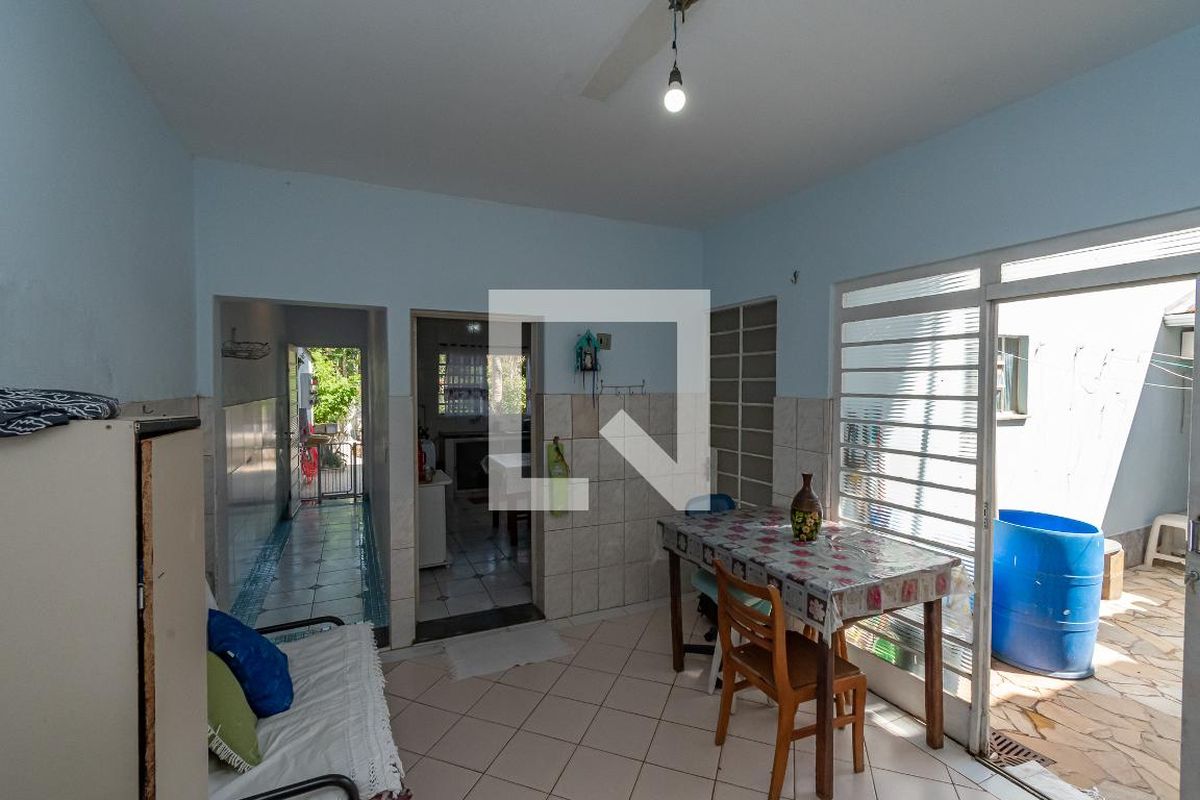 Casa à Venda - Lot. Alphaville Campinas, 3 Quartos,  160 m2 em , Campinas - sp | SoloBR