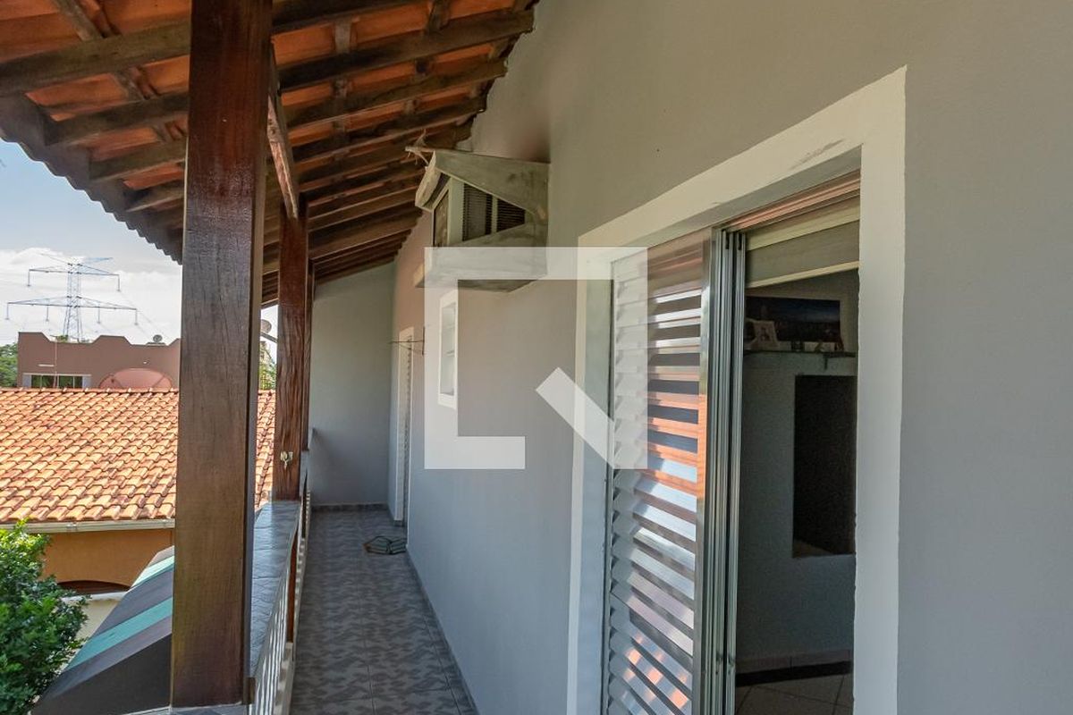 Casa à Venda - Lot. Alphaville Campinas, 3 Quartos,  160 m2 em , Campinas - sp | SoloBR