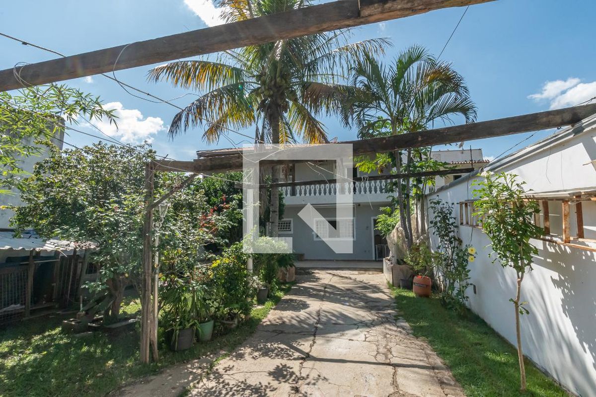 Casa à Venda - Lot. Alphaville Campinas, 3 Quartos,  160 m2 em , Campinas - sp | SoloBR