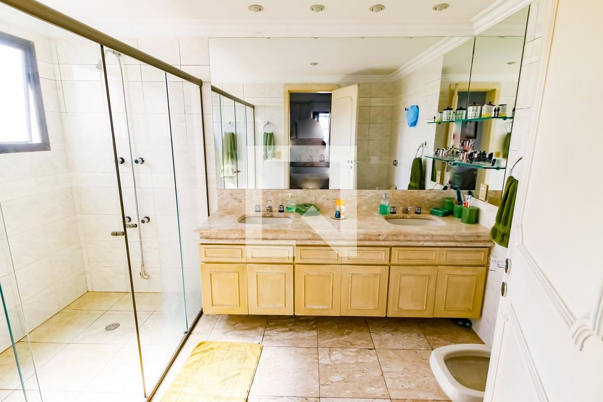 Apartamento, 3 quartos, 250 m² - Foto 122