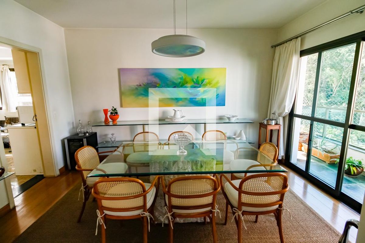 Apartamento, 3 quartos, 250 m² - Foto 48