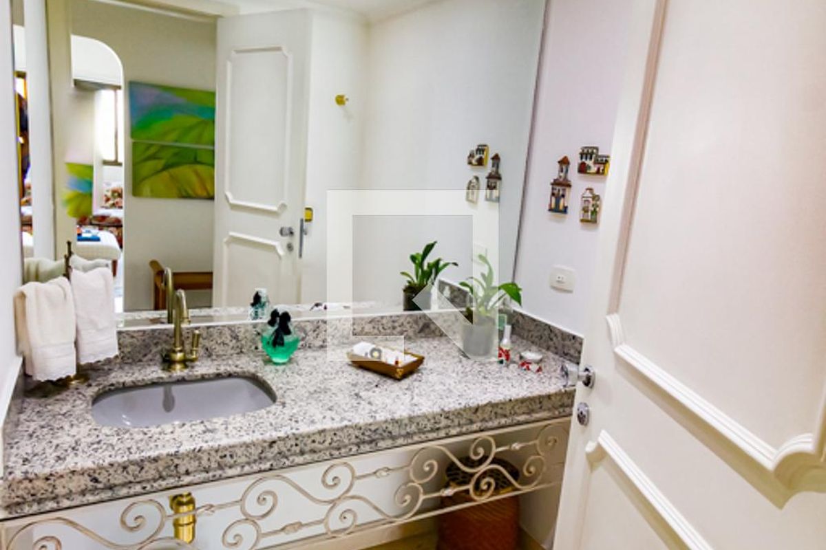 Apartamento, 3 quartos, 250 m² - Foto 28