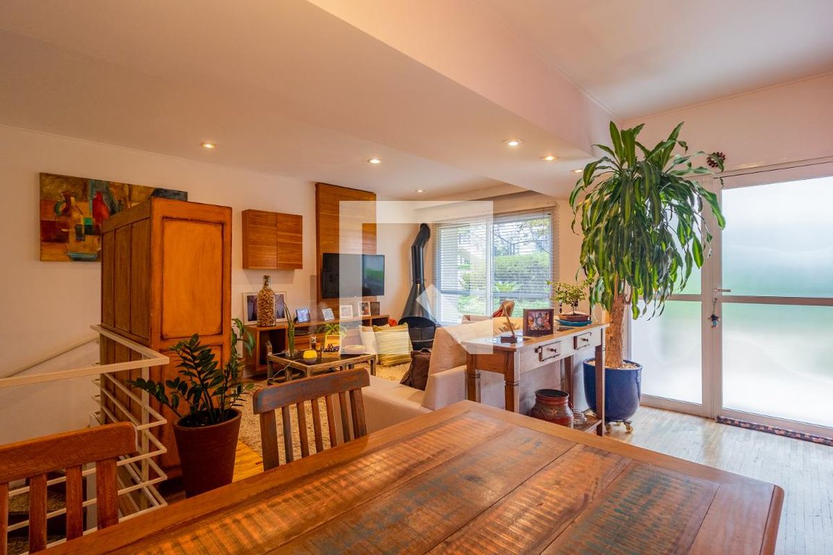 Casa, 3 quartos, 107 m² - Foto 2