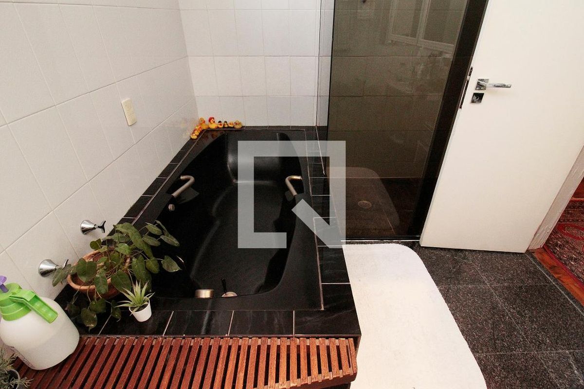 Apartamento, 3 quartos, 210 m² - Foto 38