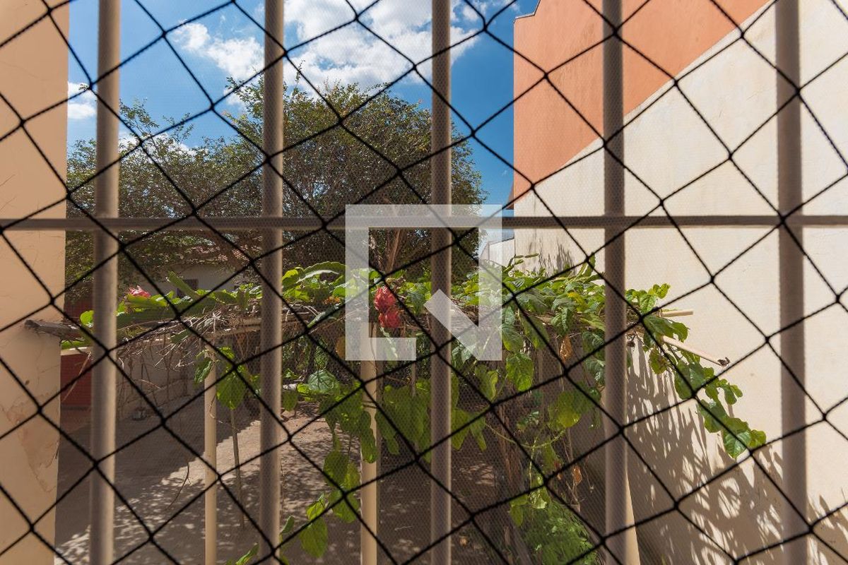 Casa à Venda - Parque Prado, 3 Quartos,  137 m2 em , Campinas - sp | SoloBR