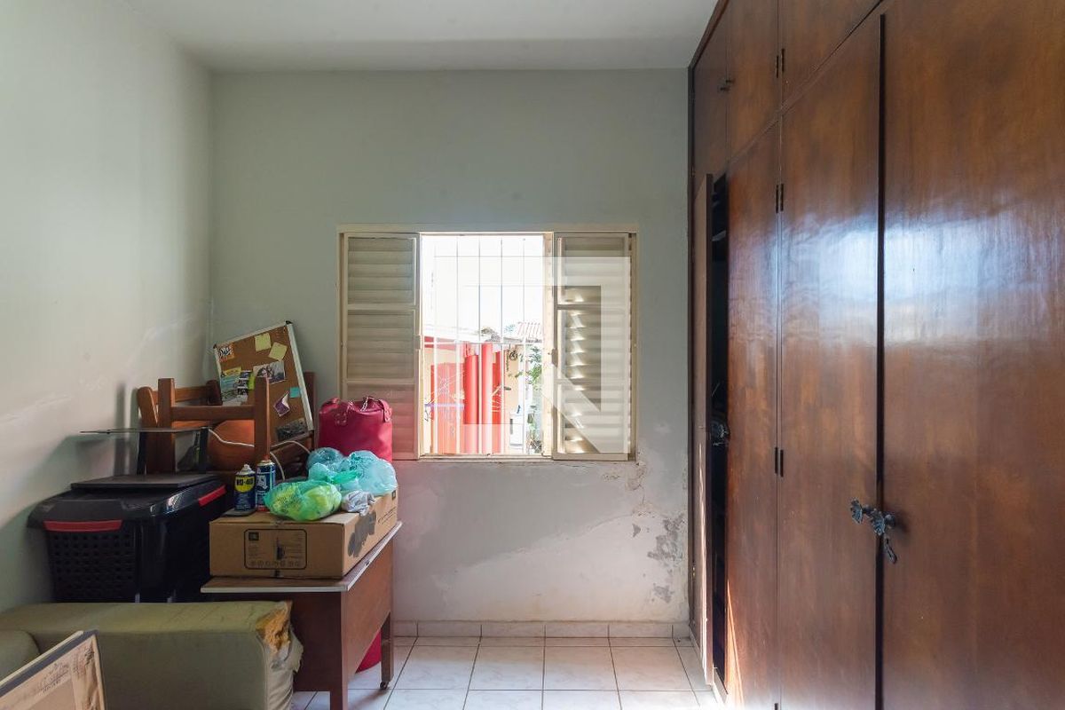 Casa à Venda - Parque Prado, 3 Quartos,  137 m2 em , Campinas - sp | SoloBR