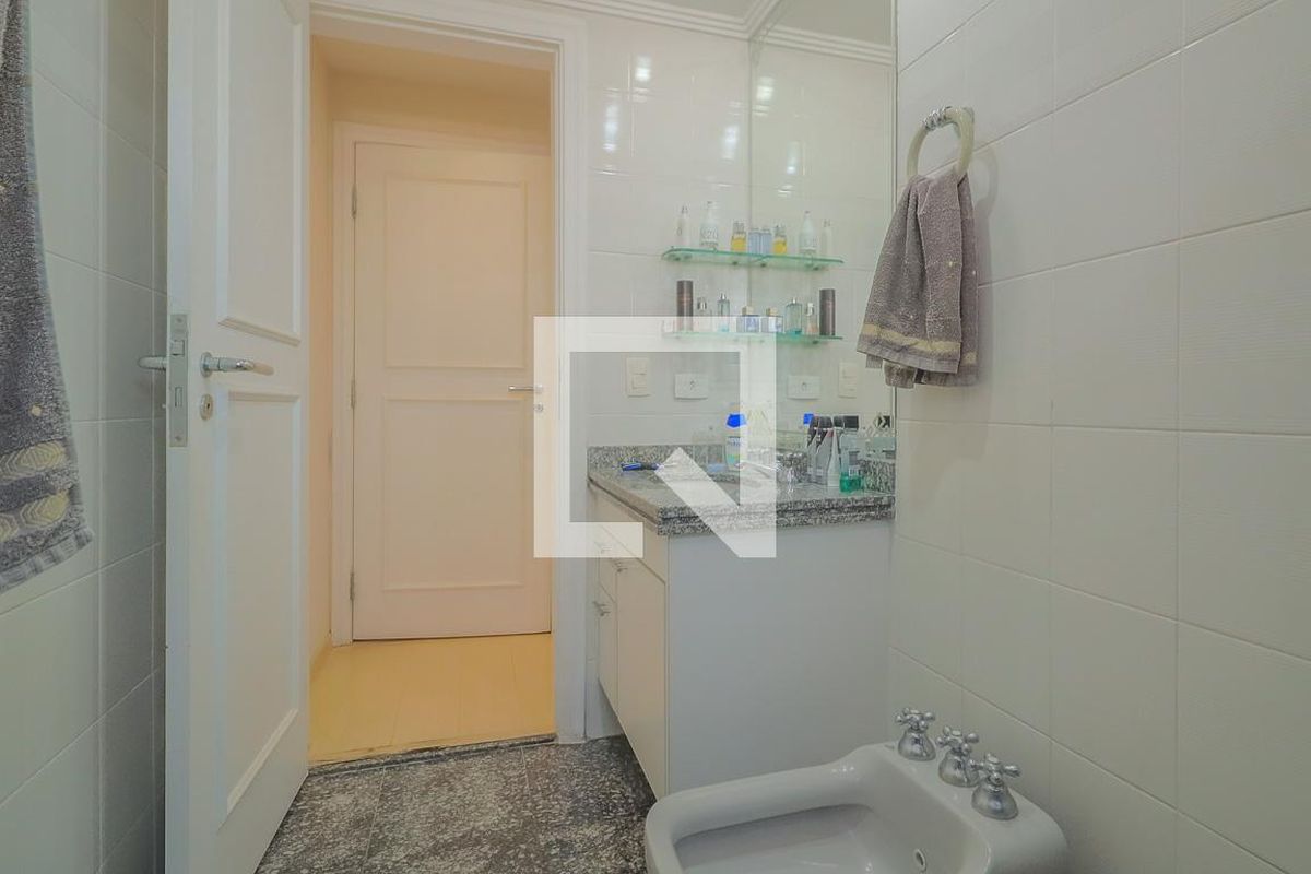 Apartamento, 3 quartos, 200 m² - Foto 87