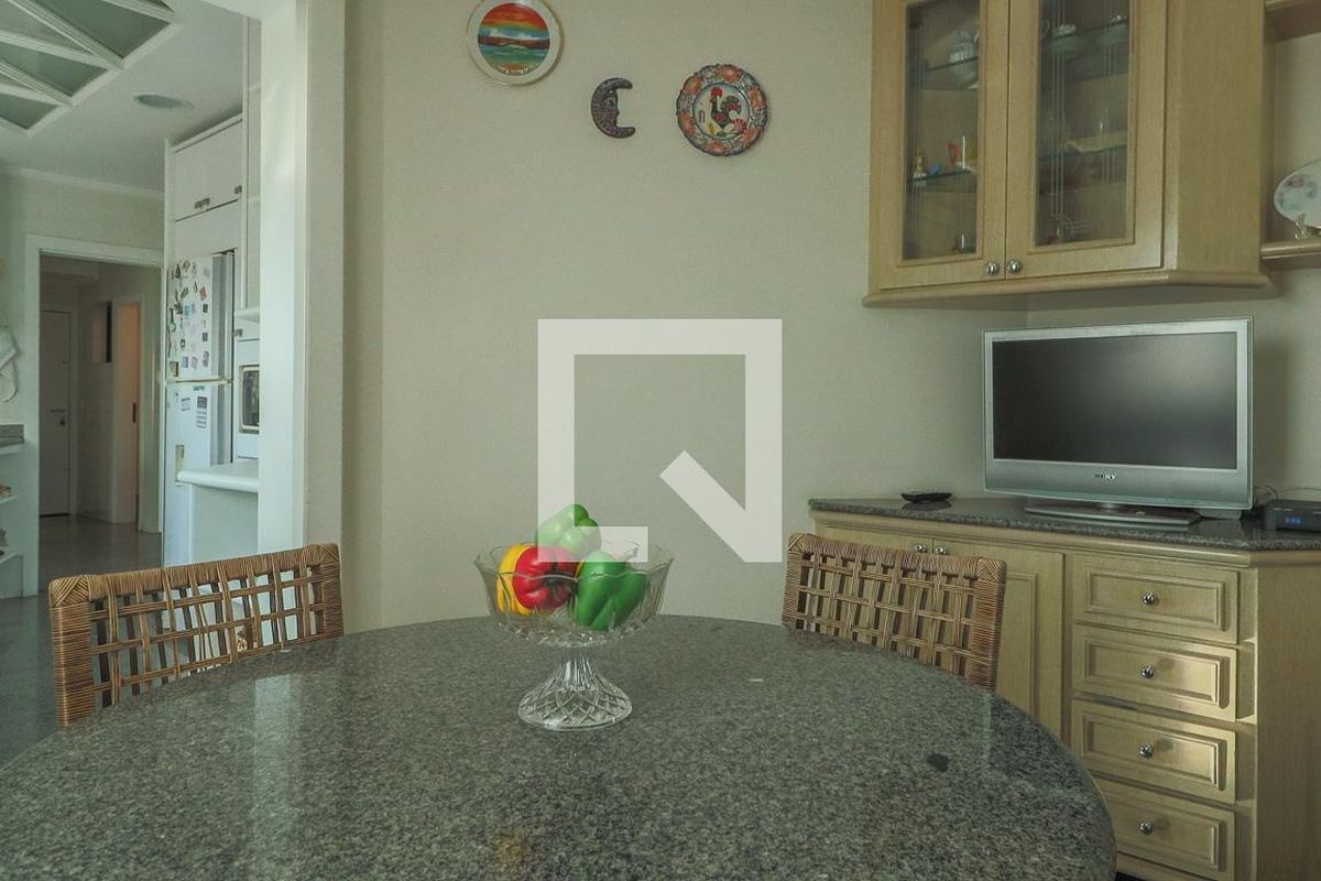 Apartamento, 3 quartos, 200 m² - Foto 139