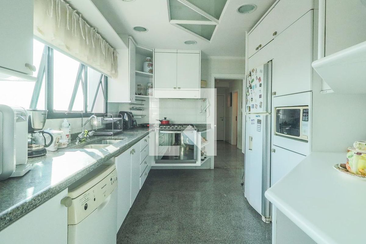 Apartamento, 3 quartos, 200 m² - Foto 134