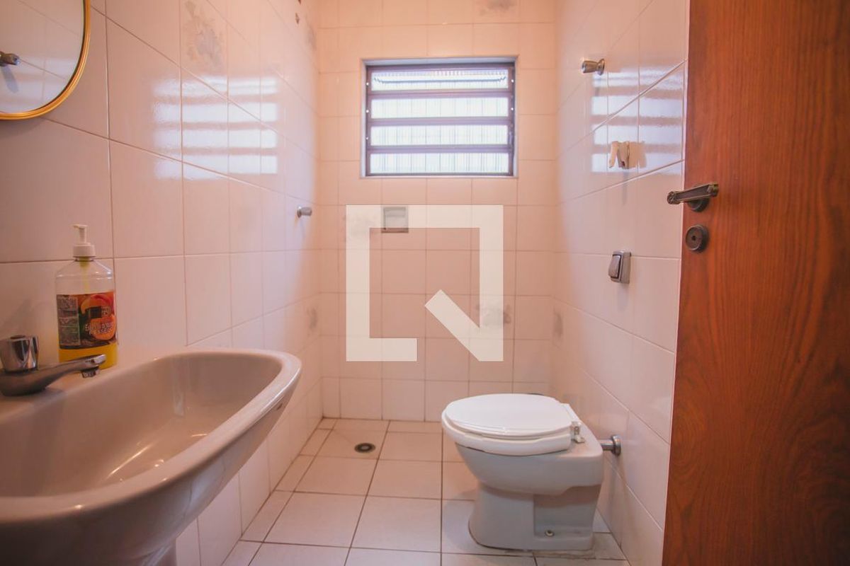 Casa, 3 quartos, 264 m² - Foto 88