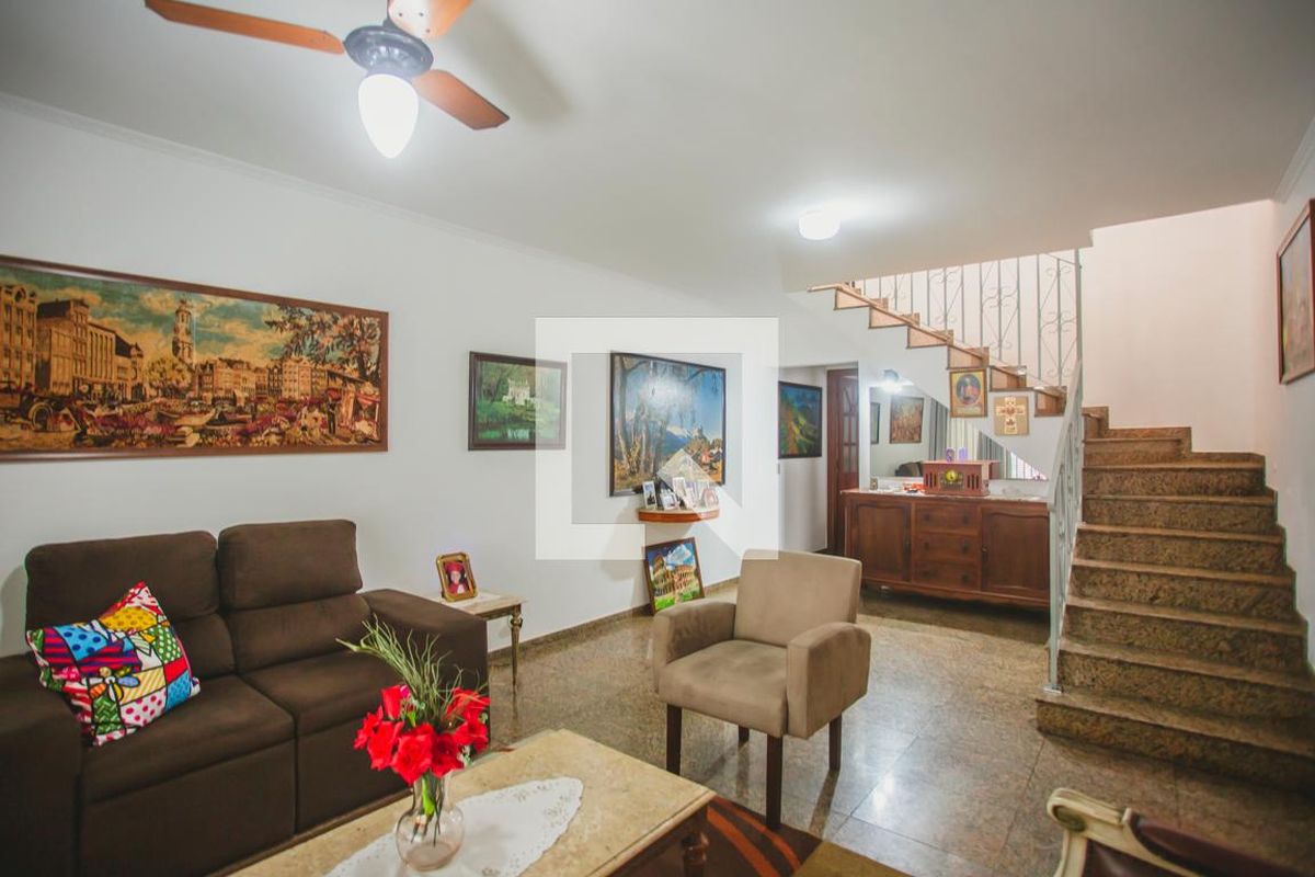 Casa, 3 quartos, 264 m² - Foto 4