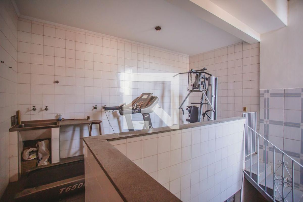 Casa, 3 quartos, 264 m² - Foto 28