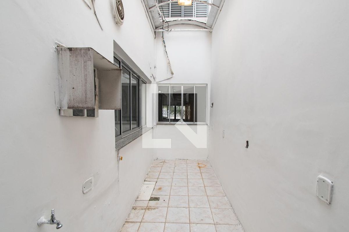 Casa, 3 quartos, 220 m² - Foto 141