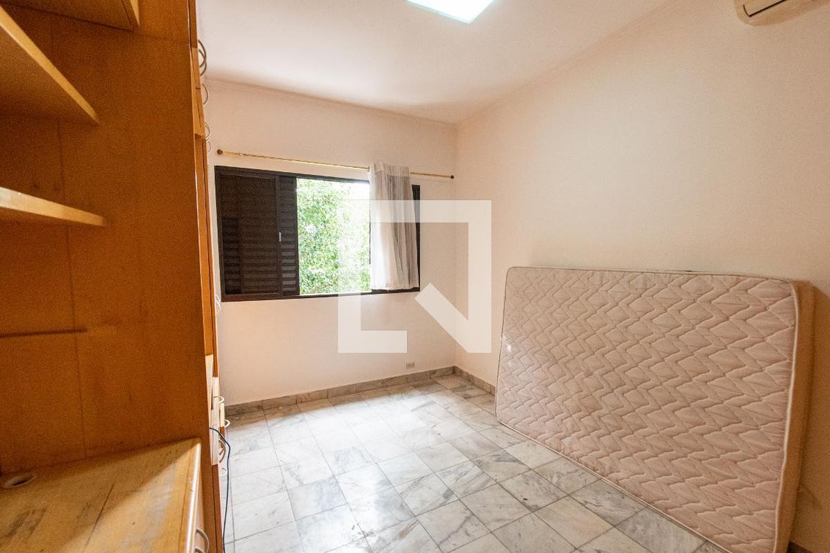 Casa, 3 quartos, 220 m² - Foto 66