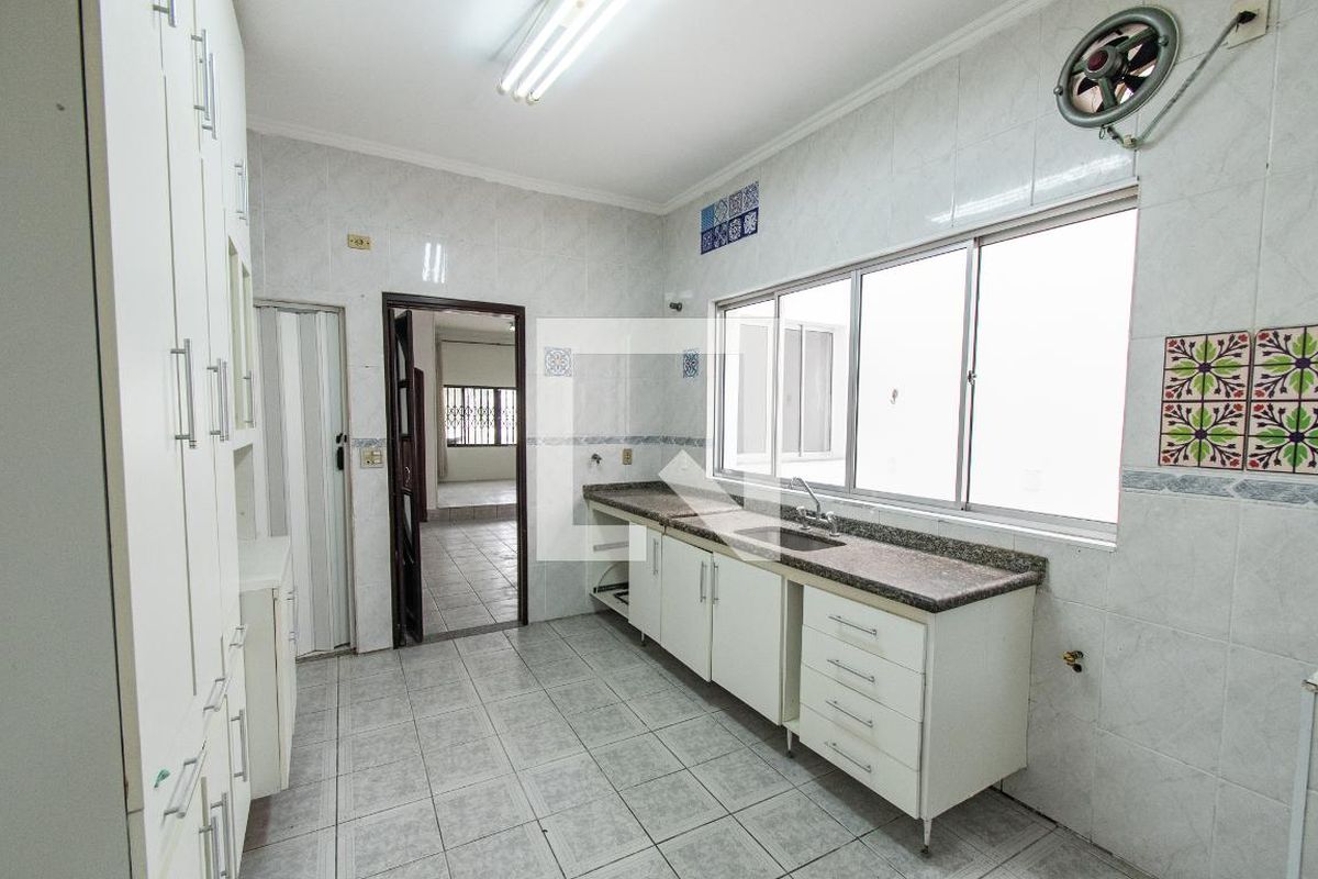 Casa, 3 quartos, 220 m² - Foto 117