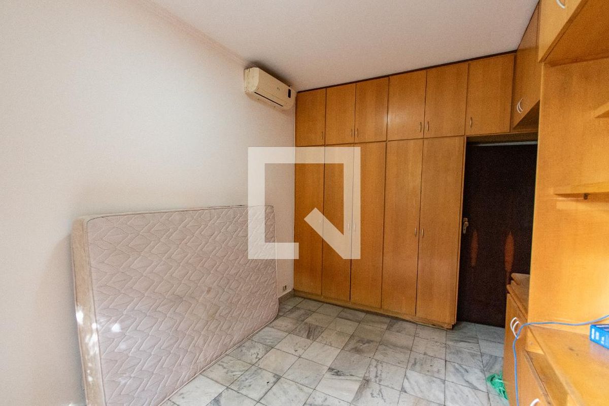 Casa, 3 quartos, 220 m² - Foto 75