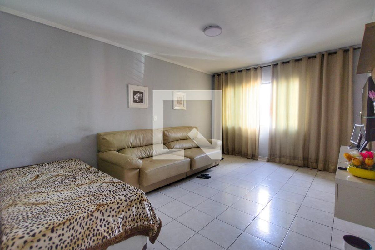 Casa, 3 quartos, 147 m² - Foto 2