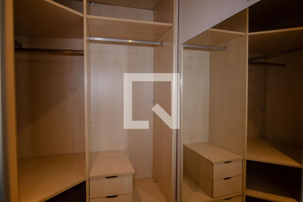 Casa, 4 quartos, 300 m² - Foto 58