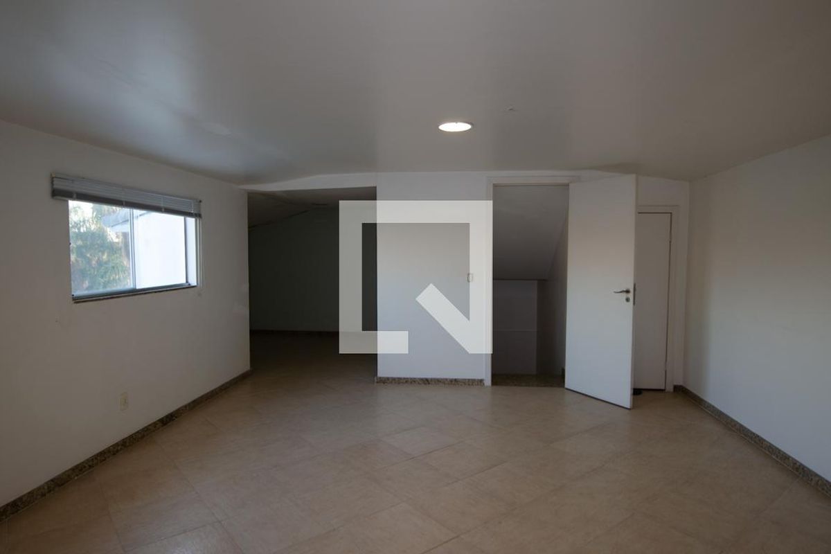 Casa, 4 quartos, 300 m² - Foto 124