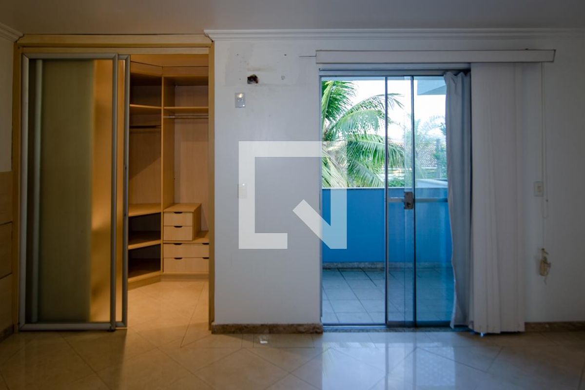 Casa, 4 quartos, 300 m² - Foto 36