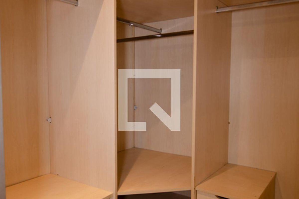 Casa, 4 quartos, 300 m² - Foto 54