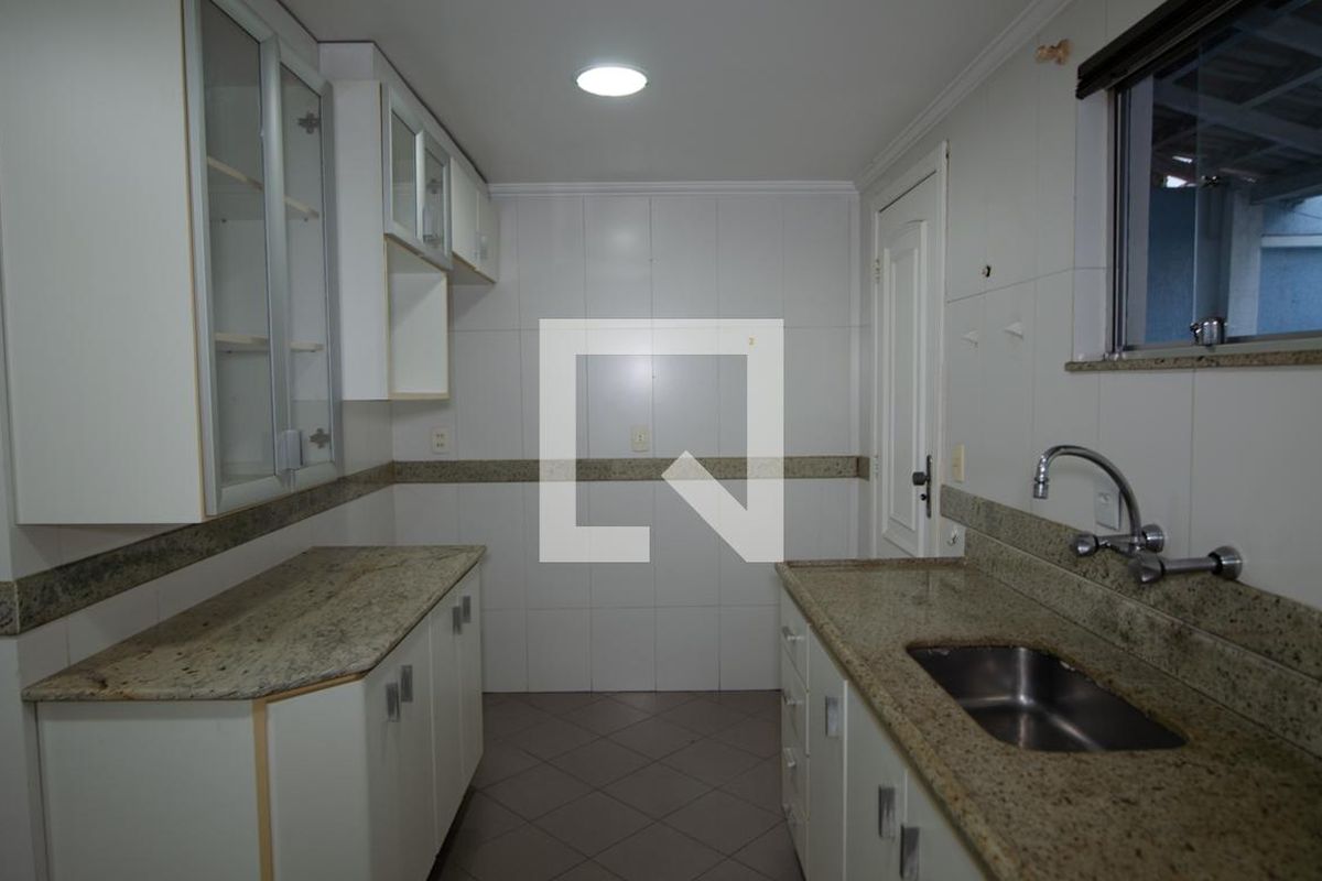 Casa, 4 quartos, 300 m² - Foto 128