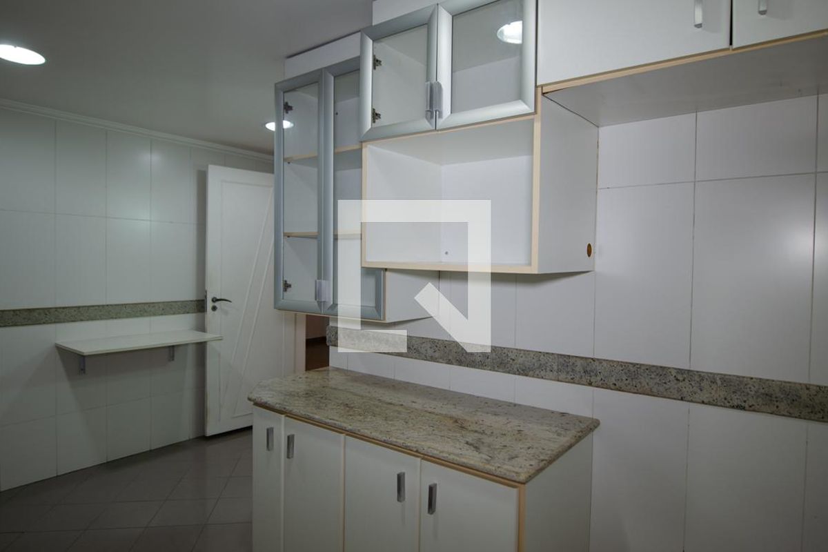 Casa, 4 quartos, 300 m² - Foto 132