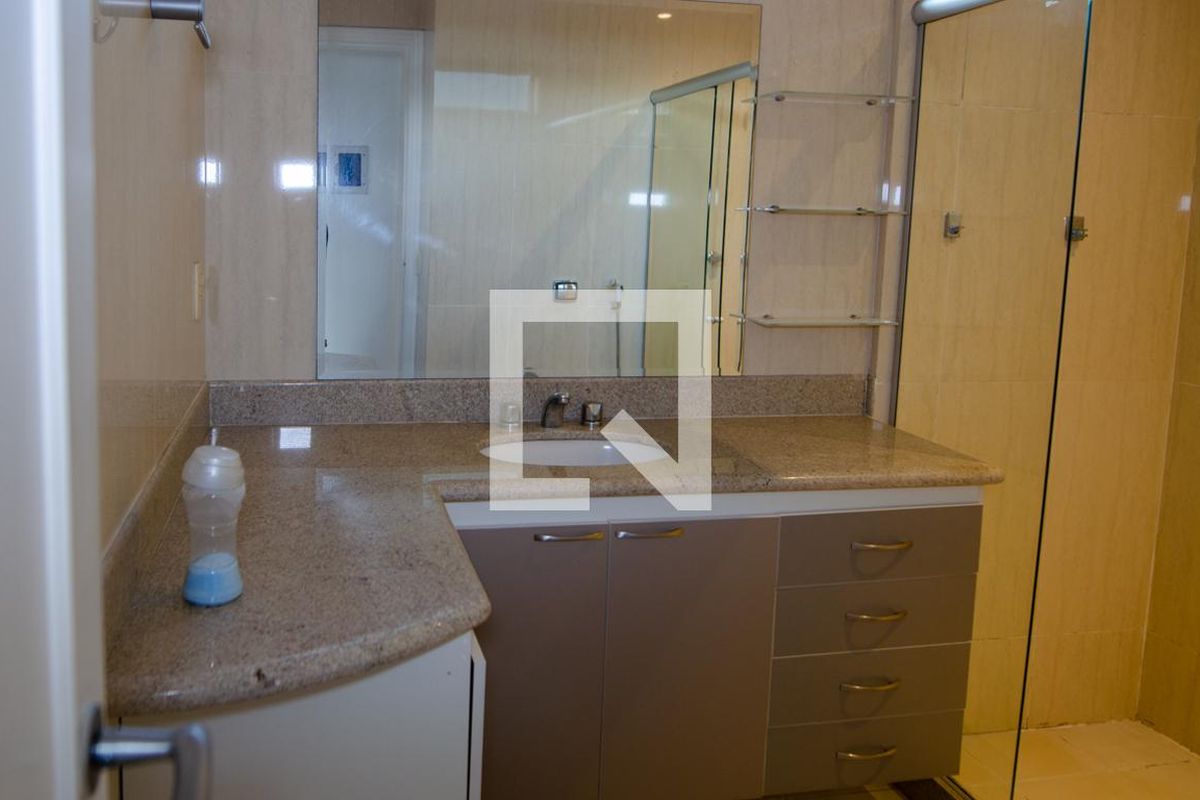 Casa, 4 quartos, 300 m² - Foto 106