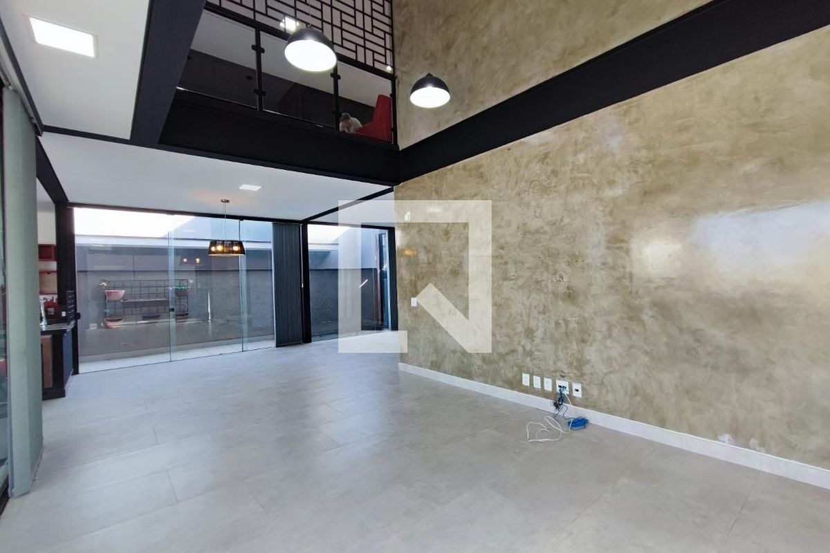 Casa à Venda - Swiss Park, 4 Quartos,  520 m2 em , Campinas - sp | SoloBR
