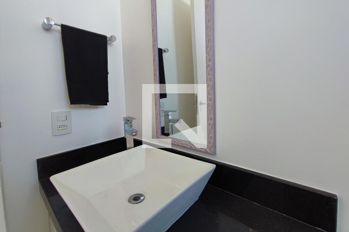 Casa à Venda - Swiss Park, 4 Quartos,  520 m2 em , Campinas - sp | SoloBR