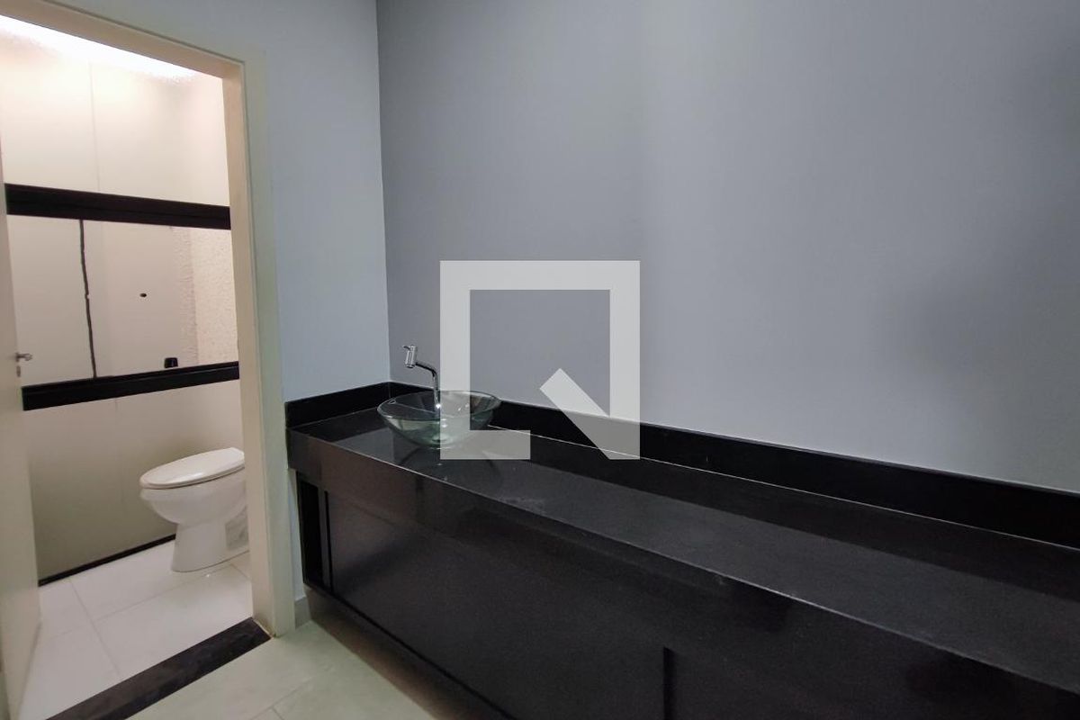 Casa à Venda - Swiss Park, 4 Quartos,  520 m2 em , Campinas - sp | SoloBR