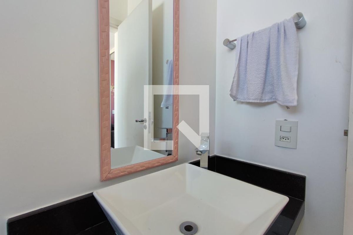 Casa à Venda - Swiss Park, 4 Quartos,  520 m2 em , Campinas - sp | SoloBR
