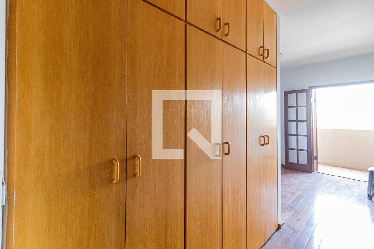 Casa, 3 quartos, 280 m² - Foto 36