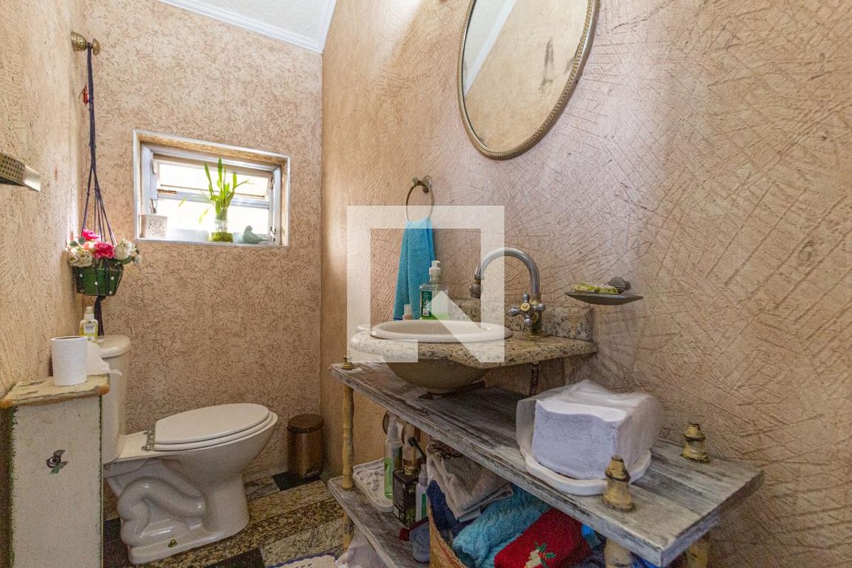 Casa, 4 quartos, 250 m² - Foto 24