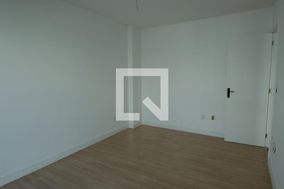 Cobertura, 3 quartos, 217 m² - Foto 62