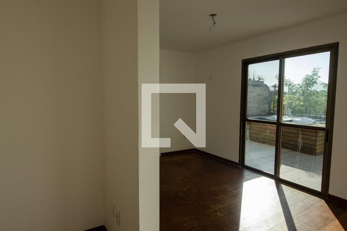 Cobertura, 3 quartos, 217 m² - Foto 34