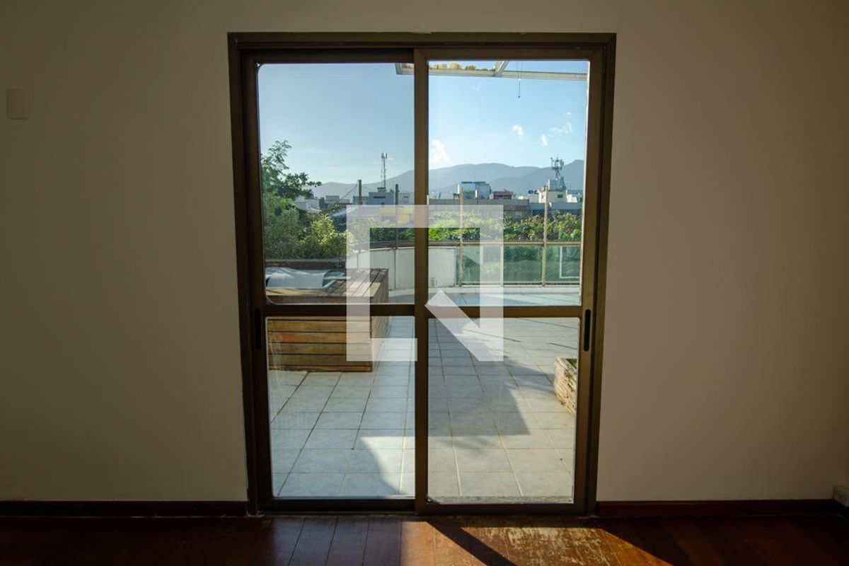 Cobertura, 3 quartos, 217 m² - Foto 58
