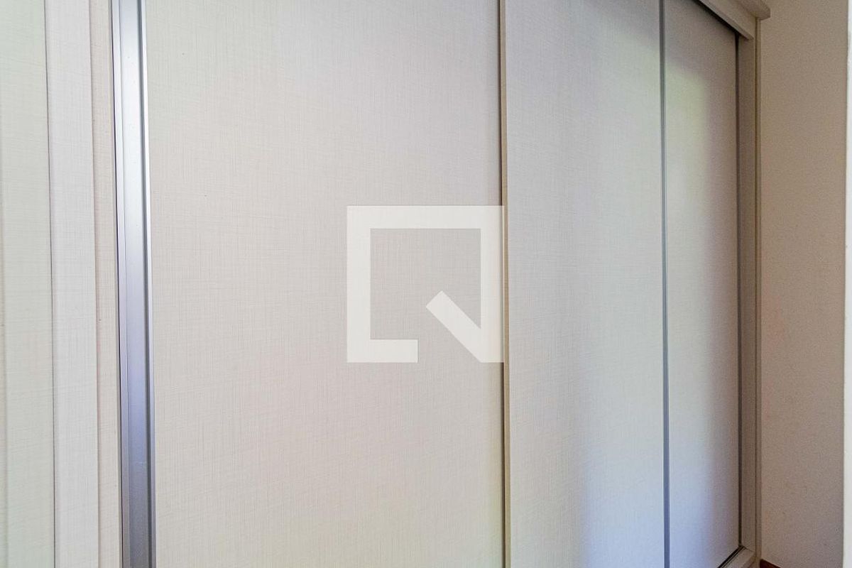 Casa, 3 quartos, 240 m² - Foto 29
