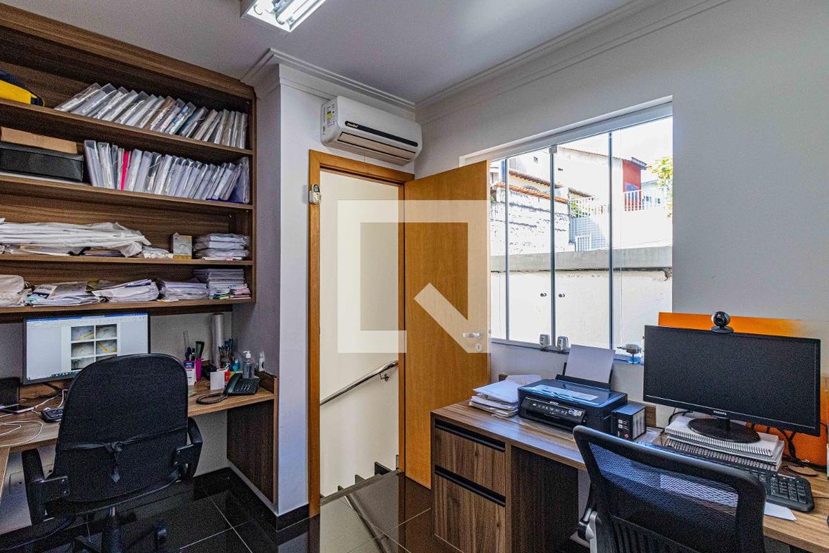 Casa, 3 quartos, 240 m² - Foto 72